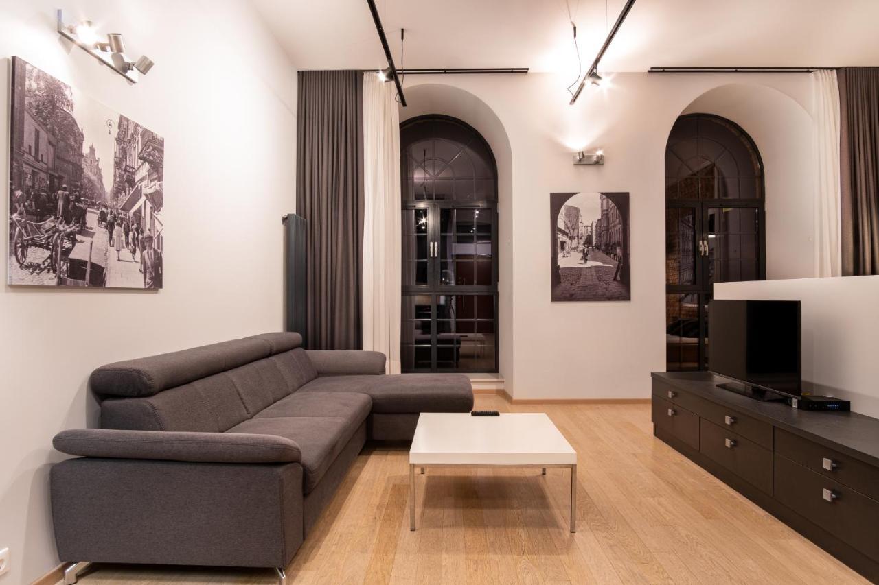 Apartment Your Aparts - Lofty Scheiblera